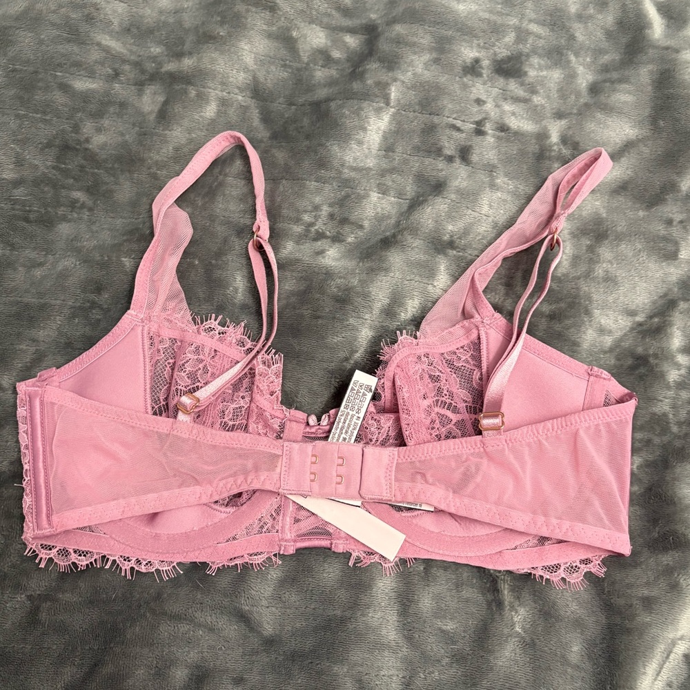 Victorias Secret Bra - Picture 3 of 4